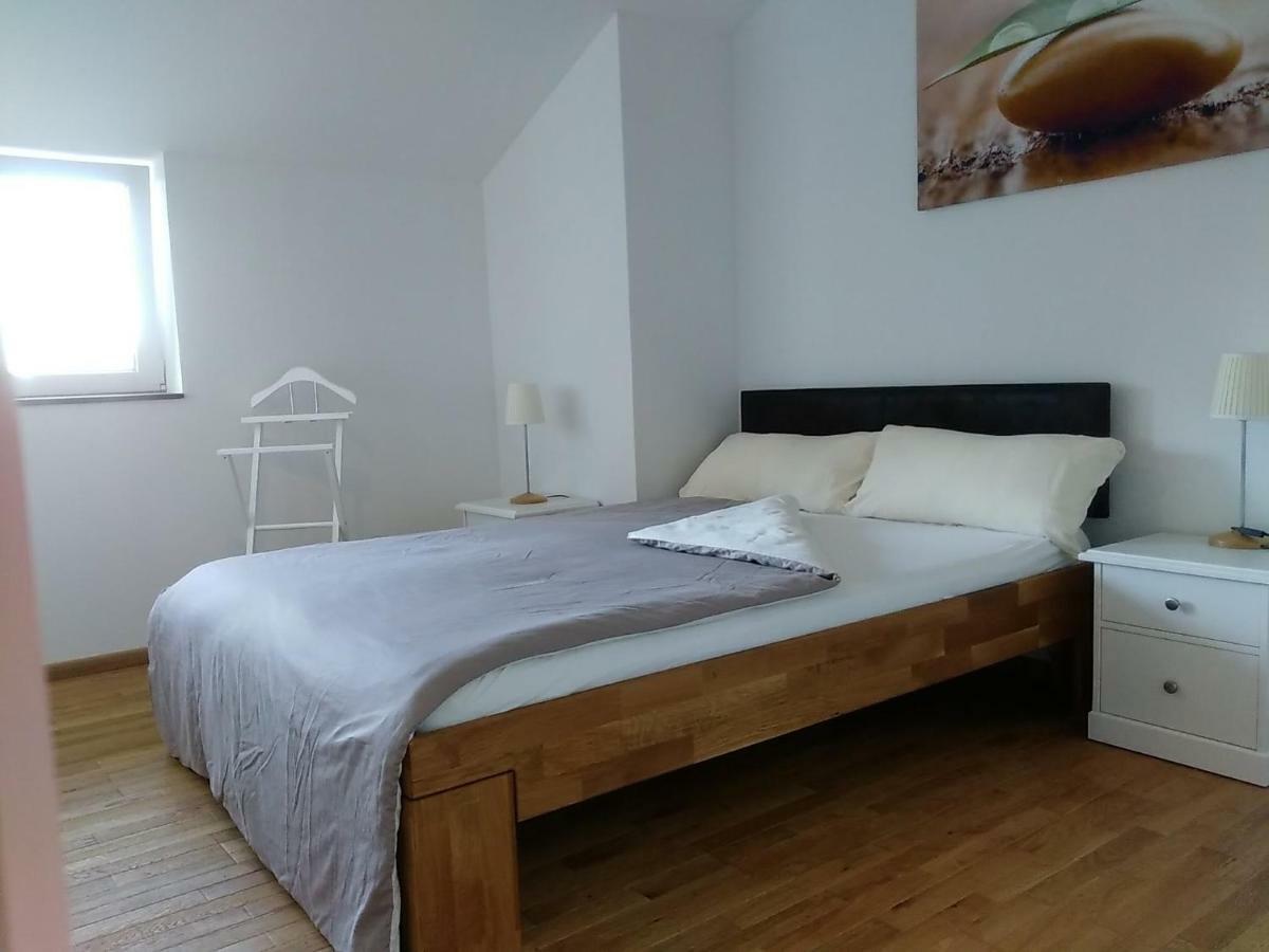 Haus Am Schlossbach**** Brannenburg Buitenkant foto